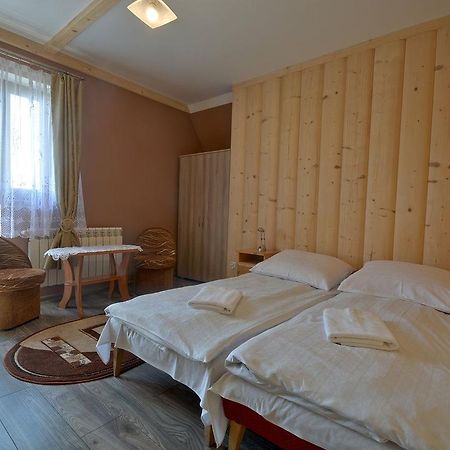 Dom Wypoczynkowy Skorusa Bialka Tatrzanska Exterior foto